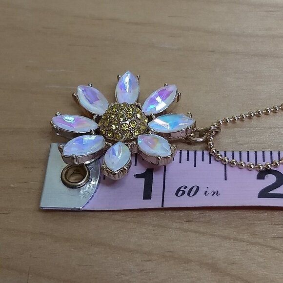 Betsey Johnson Floral Daisy Pendant Necklace Retro Fairy Cottagecore Farmhouse - Picture 7 of 8